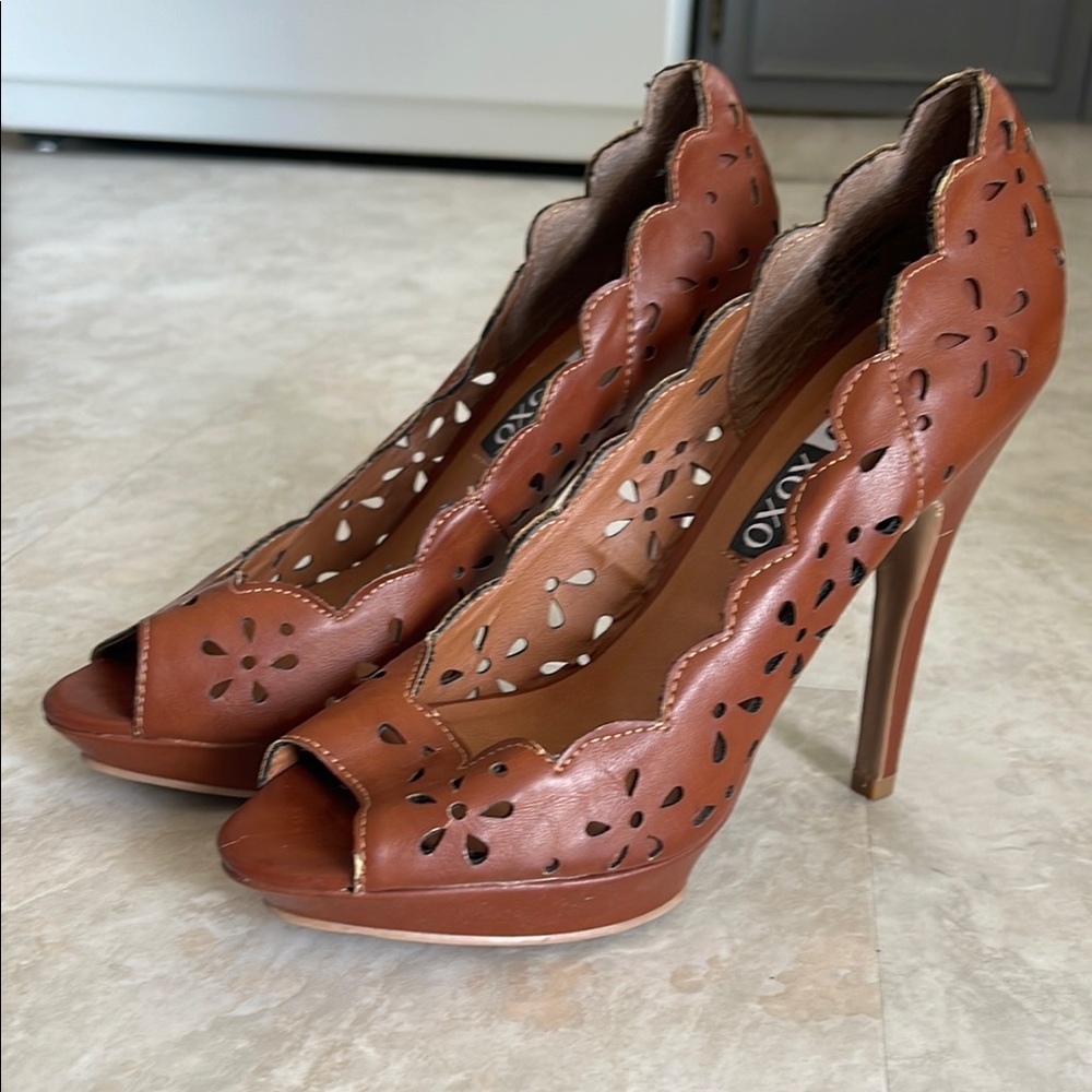 XOXO Peep-Toe High Heel Pumps